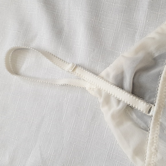 Serra sheer cream chemise Size M - Picture 8 of 10